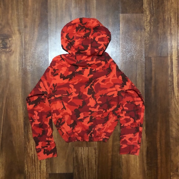 Nike Camo Crop Top Sweatshirt - Picture 3 of 5